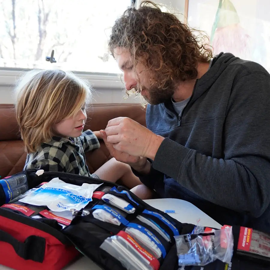 SURVIVAL First Aid KIT Large